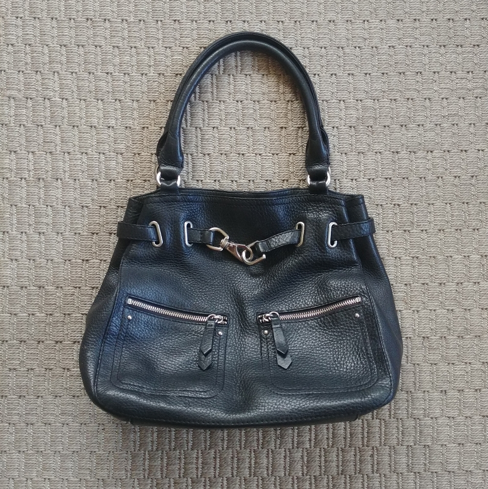 Gorgeous Cole Haan EUC Black Leather Purse